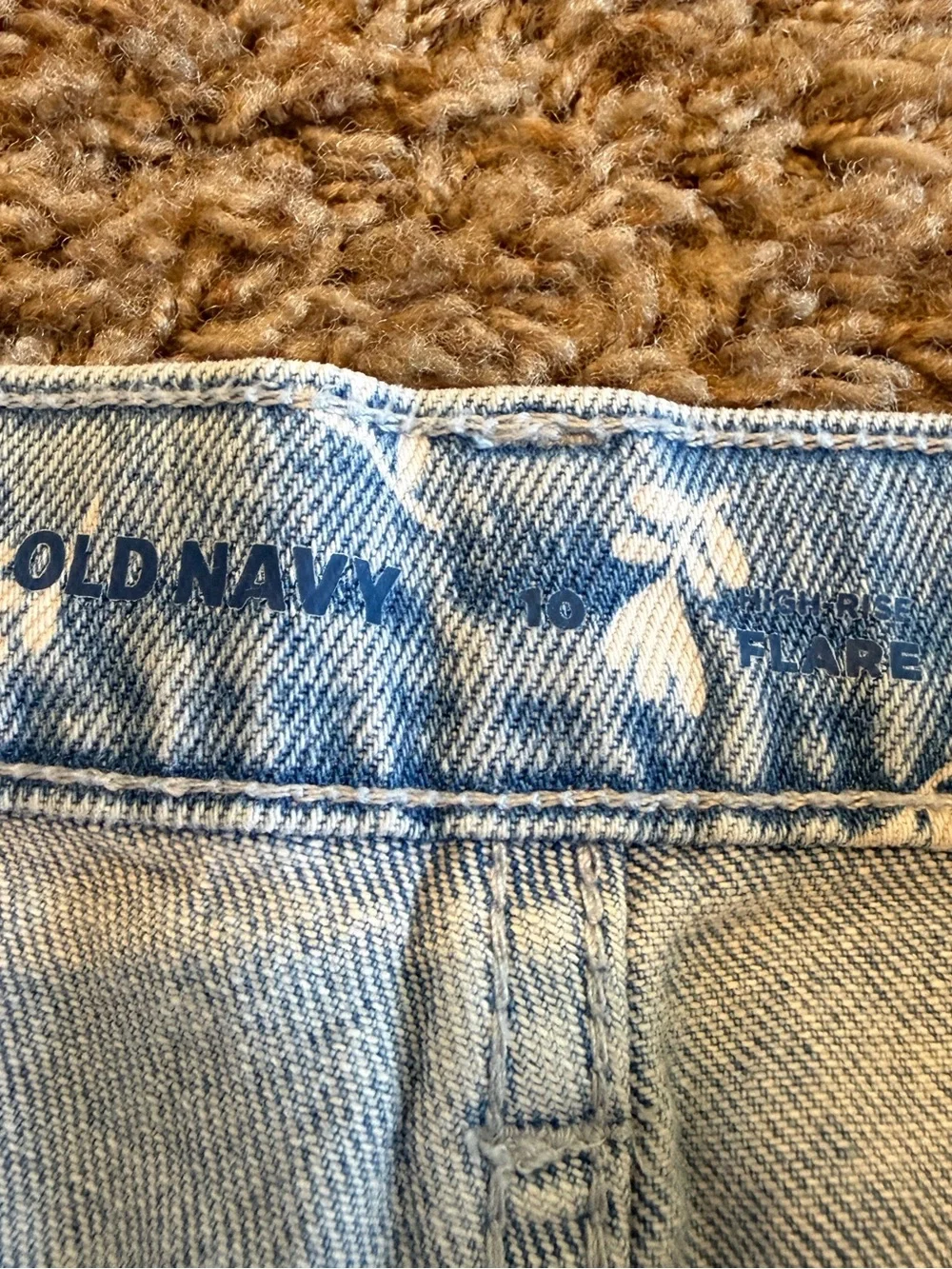 Old Navy Light Blue Jeans with White Floral Print